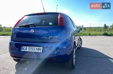 Хэтчбек Fiat Grande Punto 2009 в 