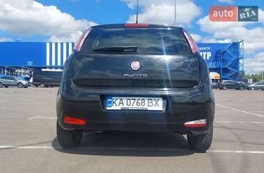 Хэтчбек Fiat Grande Punto 2012 в 