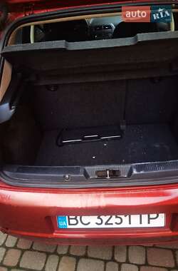 Хэтчбек Fiat Grande Punto 2007 в 