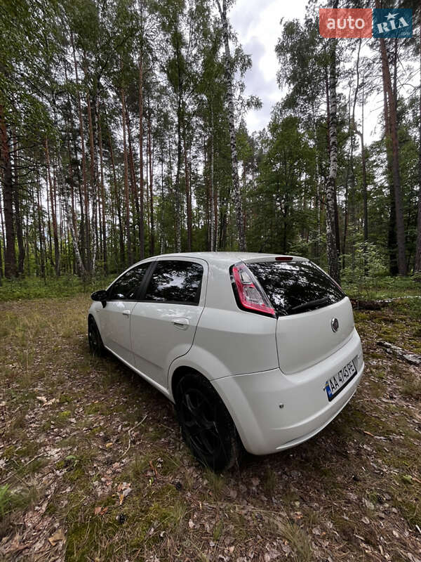 Fiat Grande Punto 2012