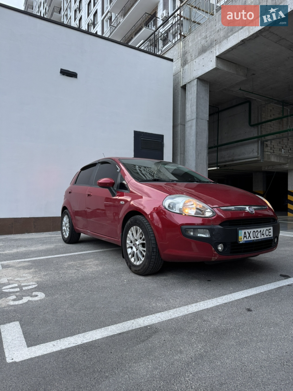 2010 Fiat Punto - мініатюра 3