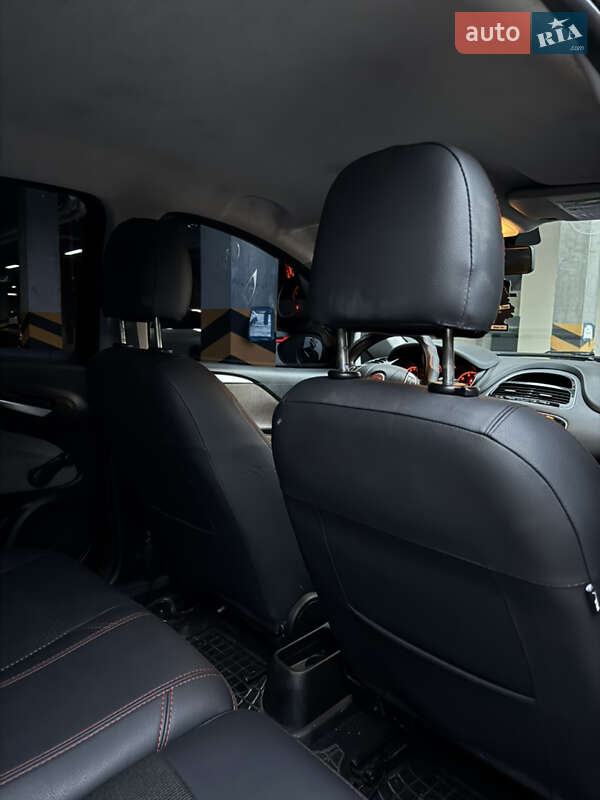 Хэтчбек Fiat Grande Punto 2011 в Киеве