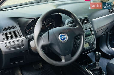Хэтчбек Fiat Grande Punto 2007 в 