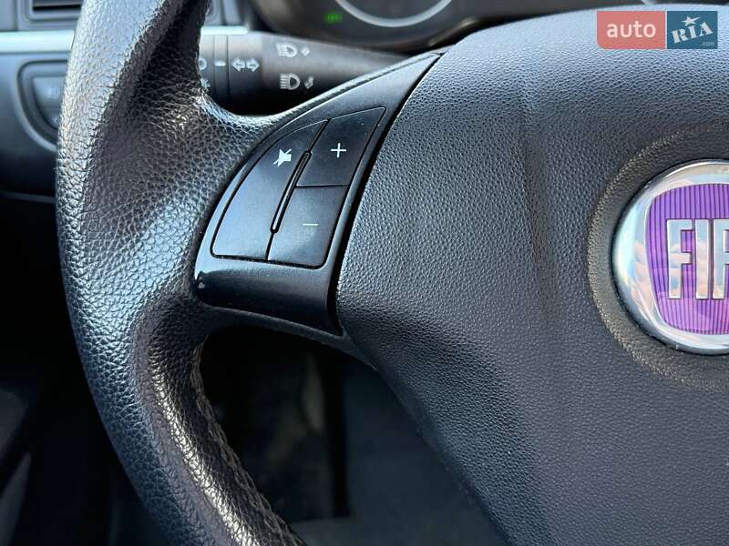Хэтчбек Fiat Grande Punto 2008 в Киеве