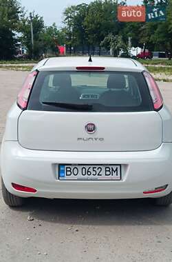 Хэтчбек Fiat Grande Punto 2012 в 