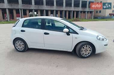 Хэтчбек Fiat Grande Punto 2012 в 