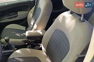 Хэтчбек Fiat Grande Punto 2006 в 