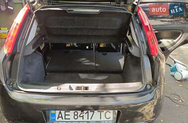Хэтчбек Fiat Grande Punto 2006 в 