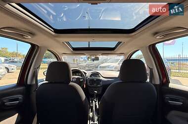 Хэтчбек Fiat Grande Punto 2011 в 