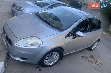 Хэтчбек Fiat Grande Punto 2007 в 