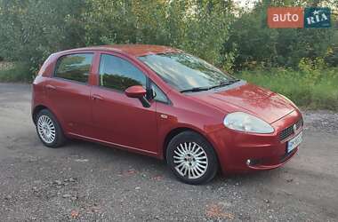 Хэтчбек Fiat Grande Punto 2008 в 