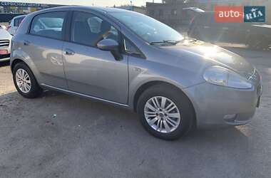 Хэтчбек Fiat Grande Punto 2007 в 