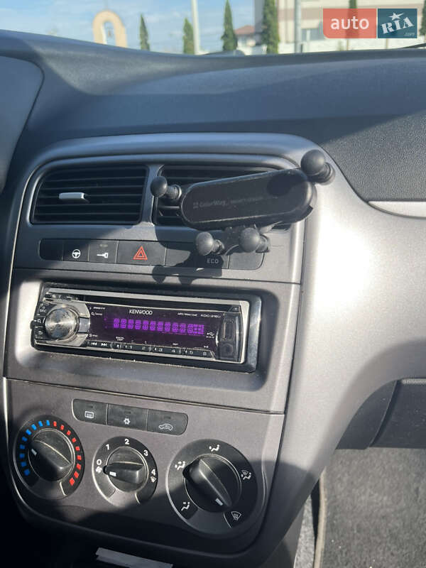 Хэтчбек Fiat Grande Punto 2012 в Киеве