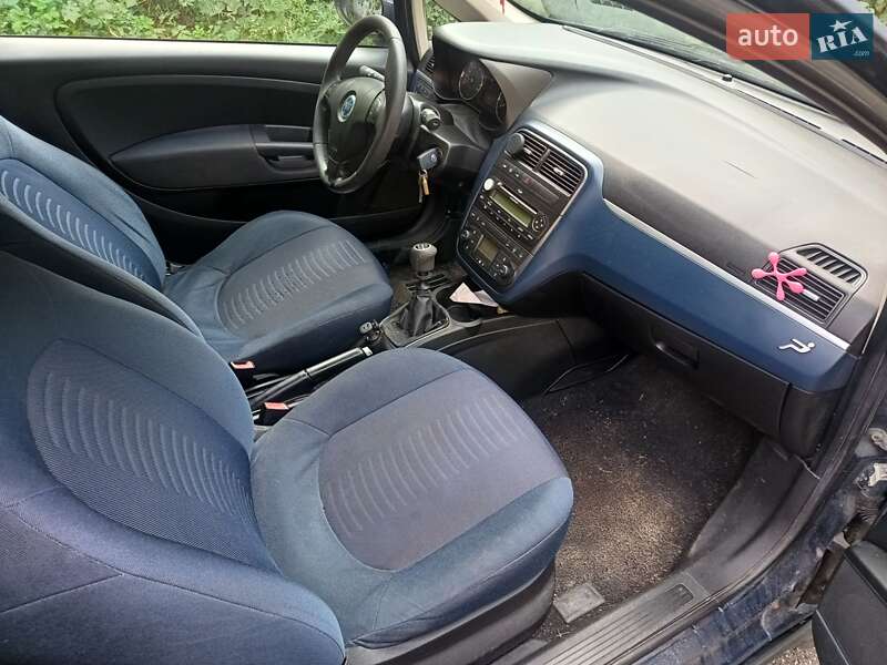 Хэтчбек Fiat Grande Punto 2007 в Киеве