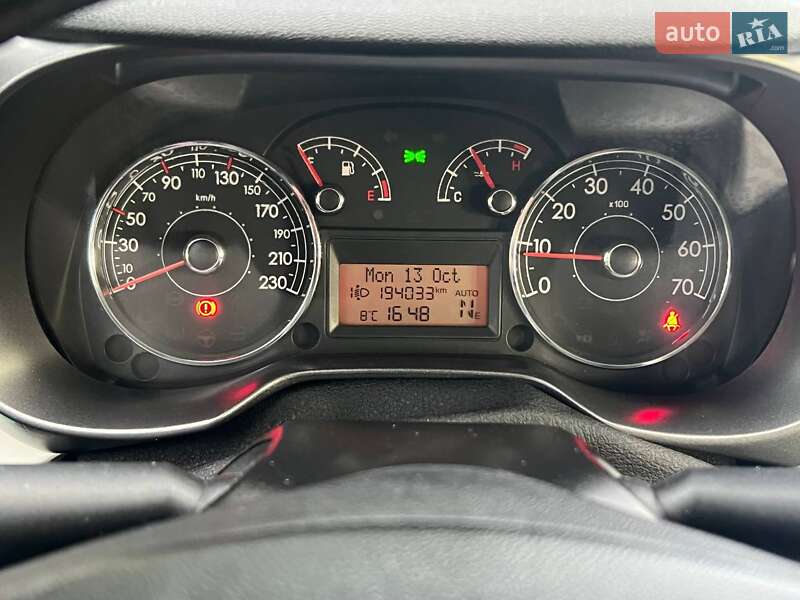 Хэтчбек Fiat Grande Punto 2012 в Киеве