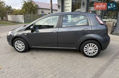 Хетчбек Fiat Grande Punto 2013 в  фото 10 Хетчбек Fiat Grande Punto 2013 в