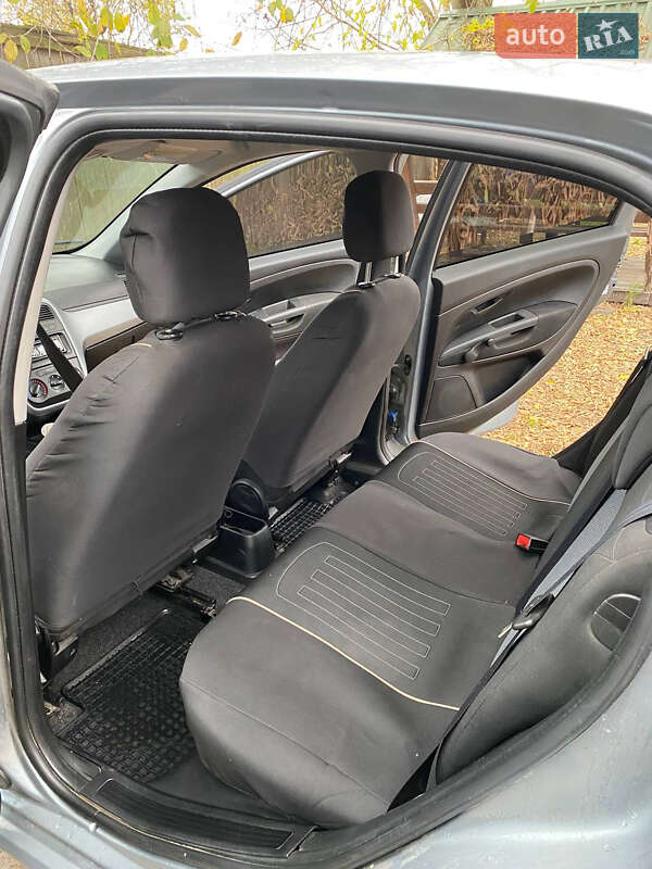 Хэтчбек Fiat Grande Punto 2010 в Березному фото 16 Хэтчбек Fiat Grande Punto 2010 в Березному