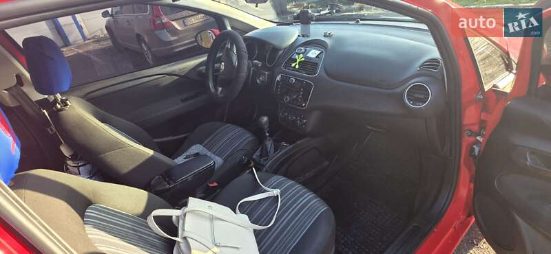 Хэтчбек Fiat Grande Punto 2011 в Львове