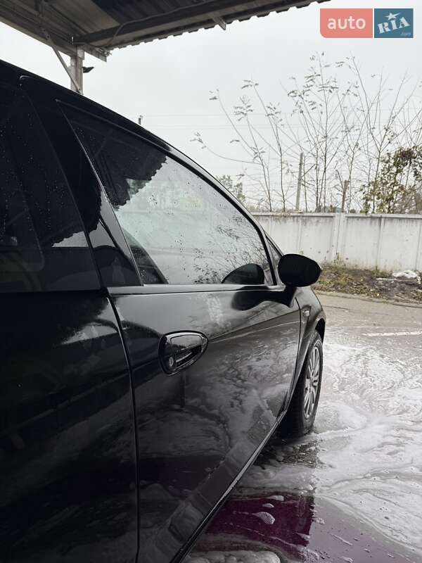 Хетчбек Fiat Grande Punto 2008 в Ірпені