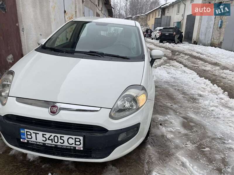 Хетчбек Fiat Grande Punto 2013 в Івано-Франківську