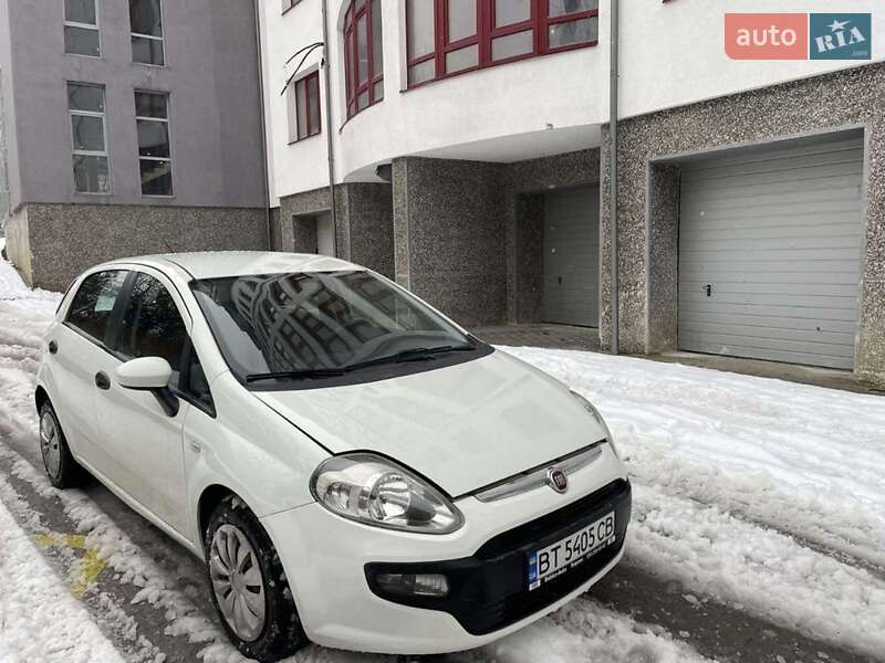 Хетчбек Fiat Grande Punto 2013 в Івано-Франківську