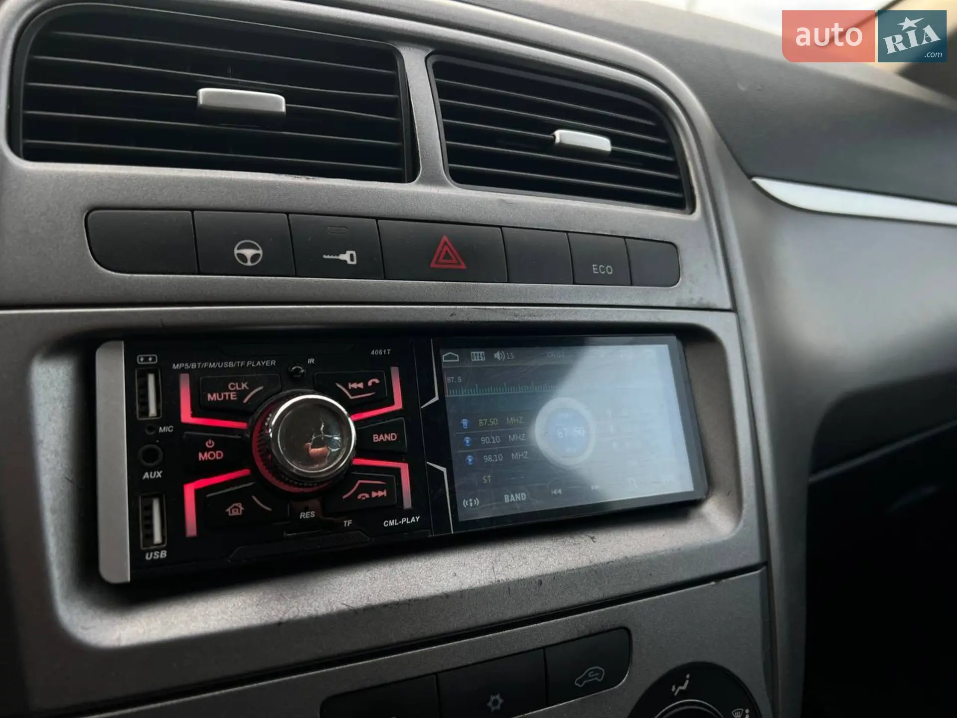 2013 Fiat Punto - мініатюра 16