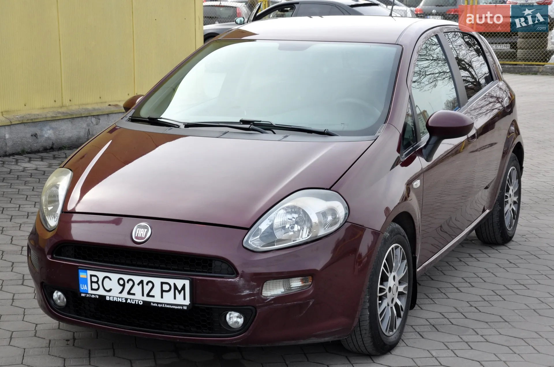 2012 Fiat Punto - мініатюра 2