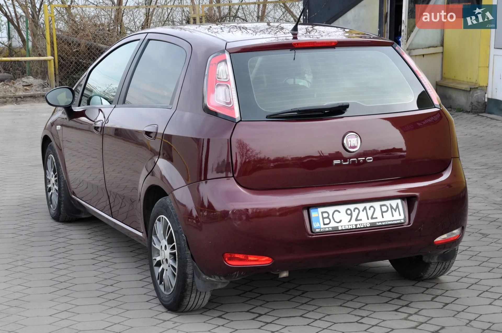 2012 Fiat Punto - мініатюра 12