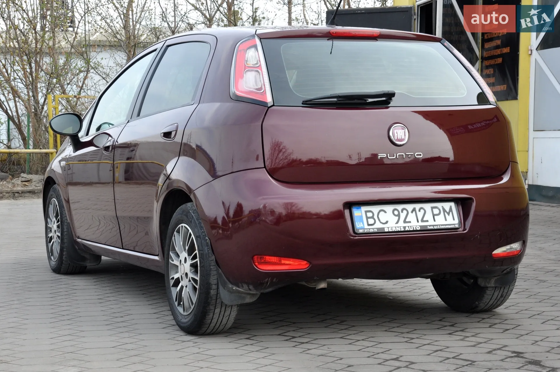 2012 Fiat Punto - мініатюра 13