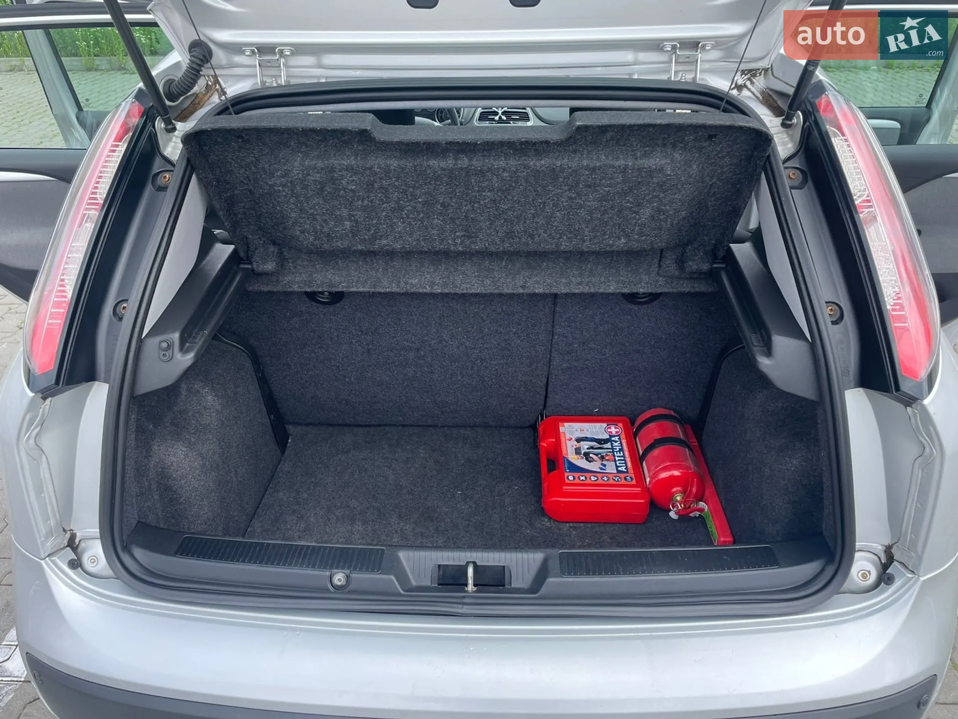 2011 Fiat Punto - мініатюра 22