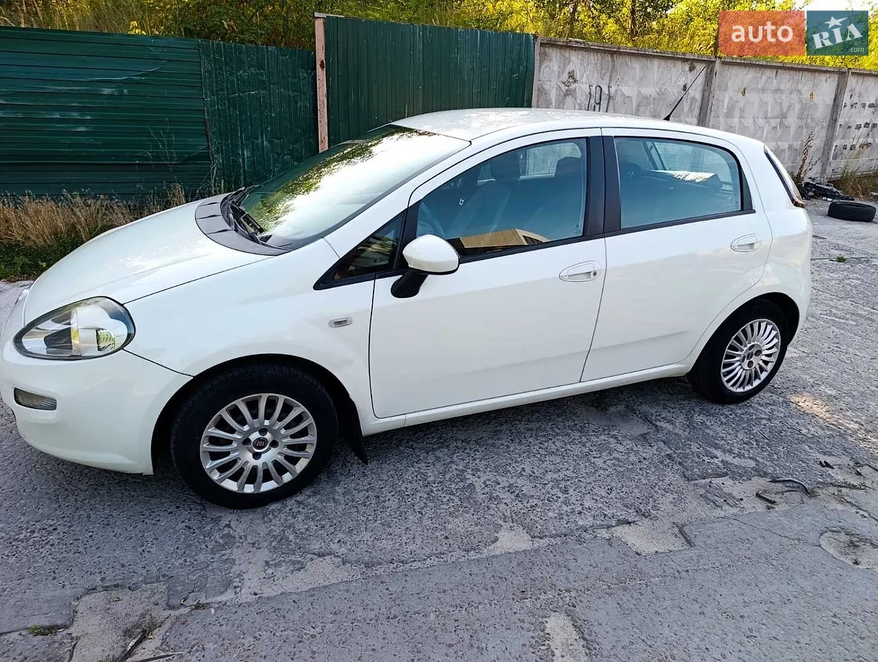 2012 Fiat Punto - мініатюра 23