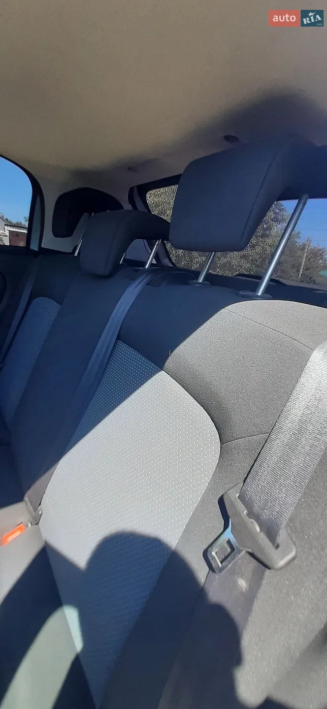 2010 Fiat Punto - мініатюра 5