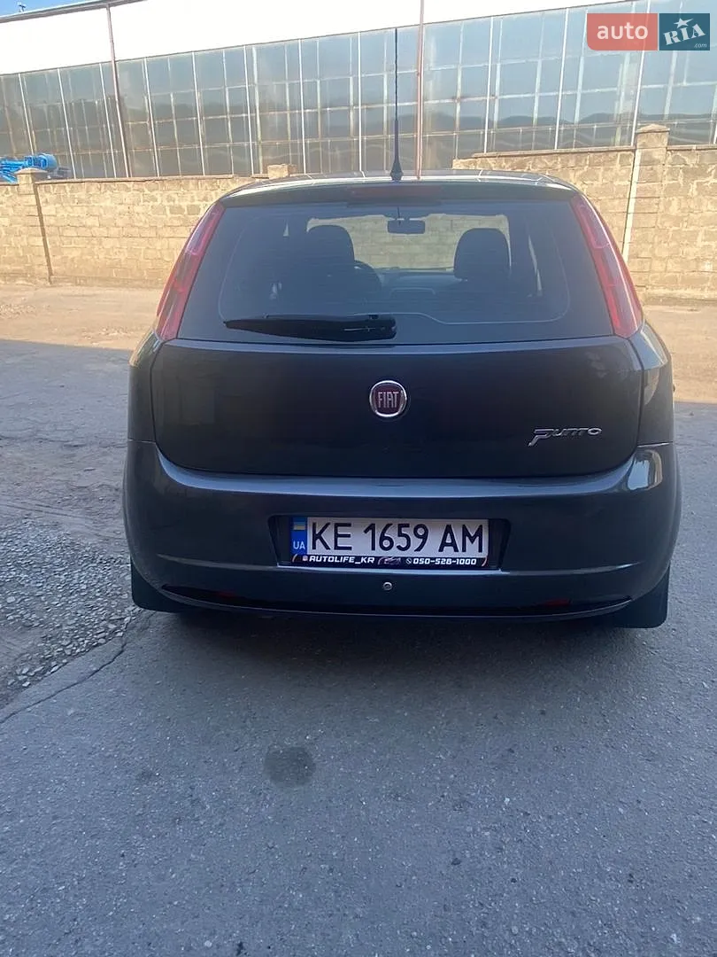2010 Fiat Punto - мініатюра 7