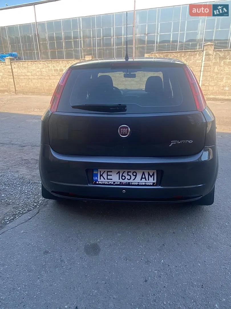 2010 Fiat Punto - мініатюра 6