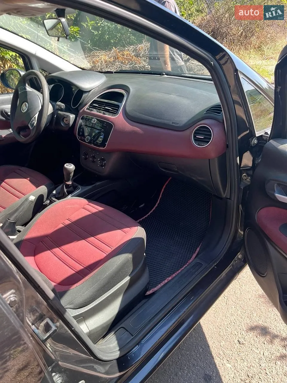 2011 Fiat Punto - мініатюра 12