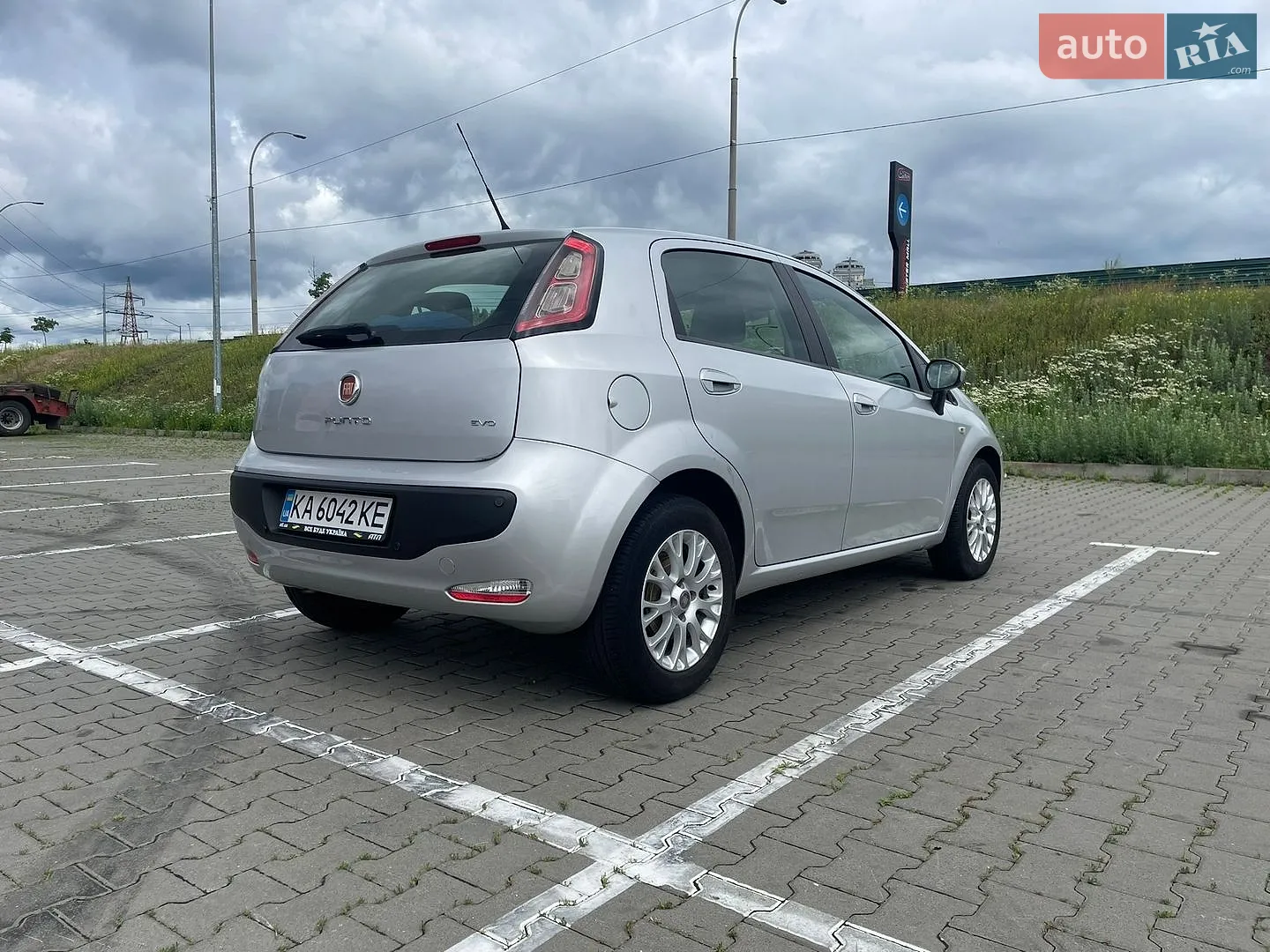 2011 Fiat Punto - мініатюра 12
