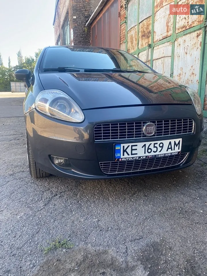 2010 Fiat Punto - мініатюра 15