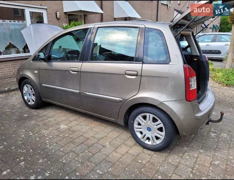 Мінівен Fiat Idea 2006 в Дрогобичі фото 15 Мінівен Fiat Idea 2006 в Дрогобичі