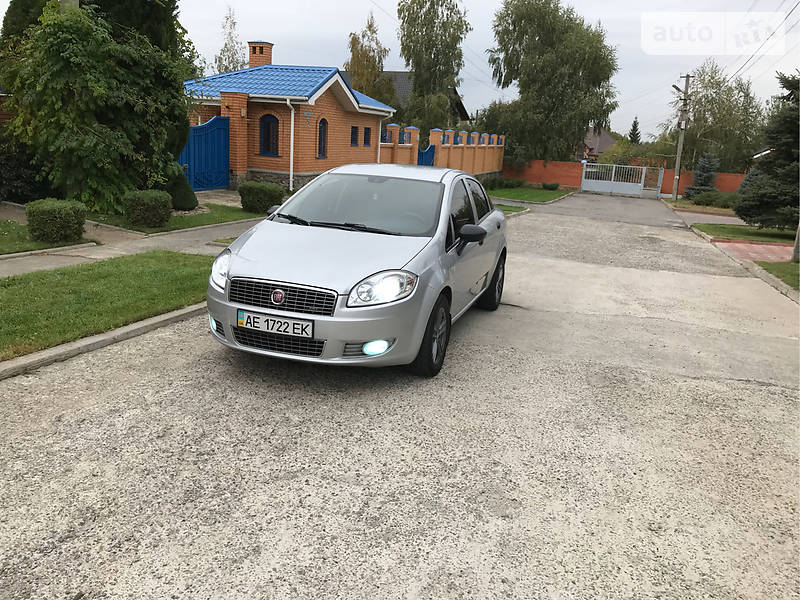 Седан Fiat Linea 2009 в Дніпрі