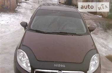 Седан Fiat Linea 2013 в Умани