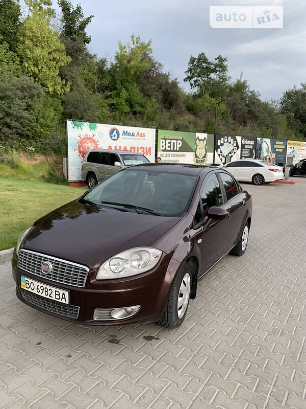 Седан Fiat Linea 2012 в Тернополе