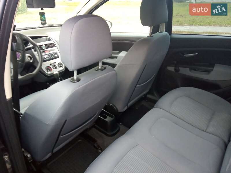 Седан Fiat Linea 2009 в Киеве