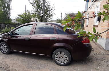 Седан Fiat Linea 2012 в Киеве