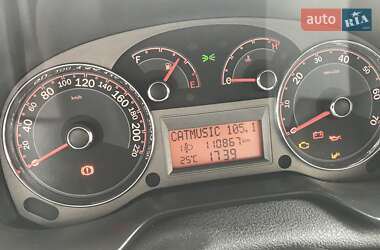 Седан Fiat Linea 2012 в 