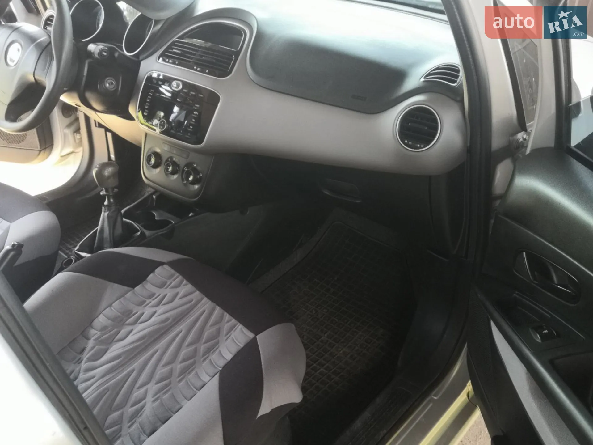 2013 Fiat Linea - мініатюра 5