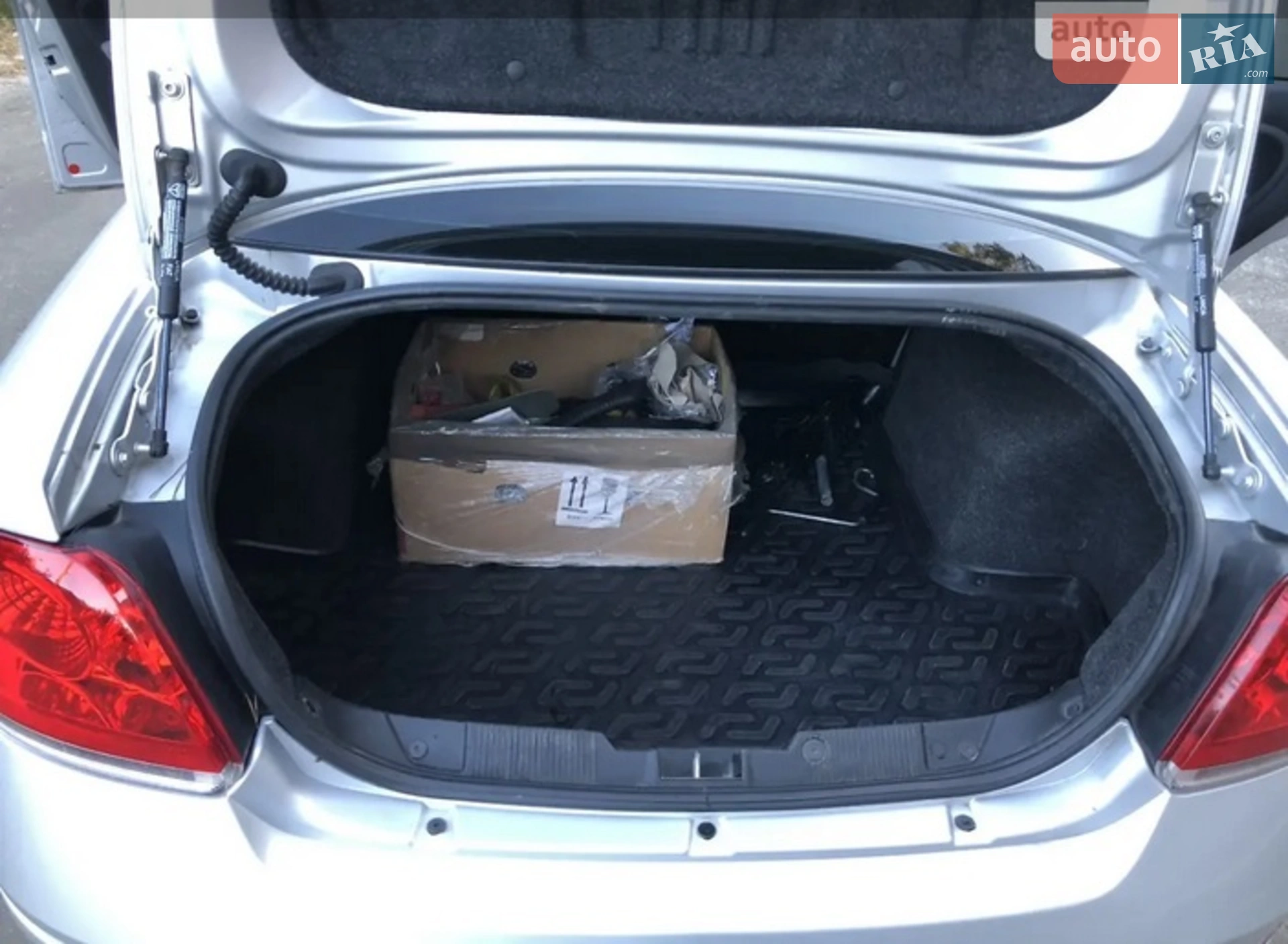 2013 Fiat Linea - мініатюра 10