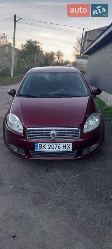 Седан Fiat Linea 2008 в Ровно