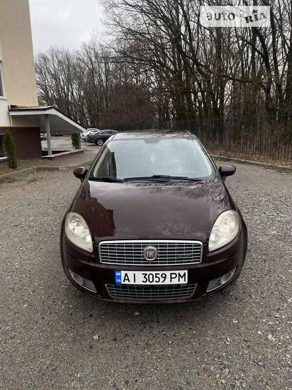 Седан Fiat Linea 2011 в Киеве