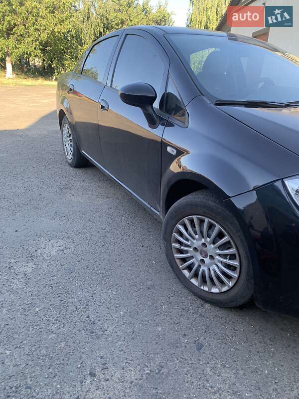 Седан Fiat Linea 2010 в Кодыме