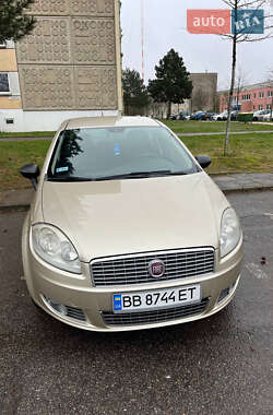 Седан Fiat Linea 2008 в 
